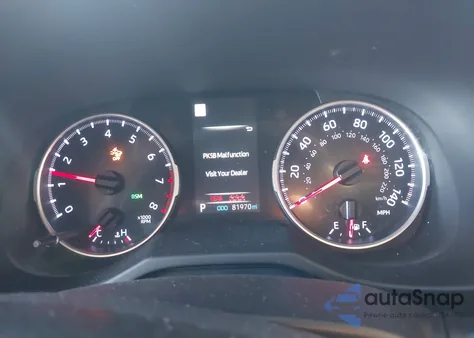 2021 Toyota Rav4 Xle Premium z USA, uszkodzony, nr VIN 2T3A1RFV2MC256412